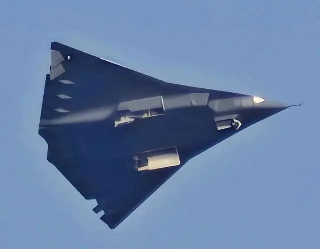 -36打破技术壁垒中美航空攻守易型OG真人“绝望之钻”横空出世中国歼(图1)